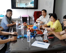 市北区政协副主席、工商联主席姜佩霞，市北区