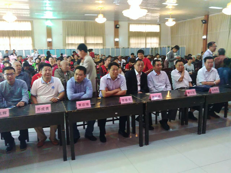 青岛单县商会携手单县志愿者联合会、北京单青联看望慰问百位孤困老人