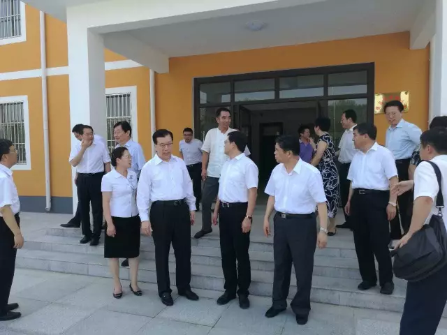 曹会长跟随省委常委、市委书记张江汀在菏泽考察扶贫协作工作