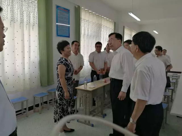 曹会长跟随省委常委、市委书记张江汀在菏泽考察扶贫协作工作