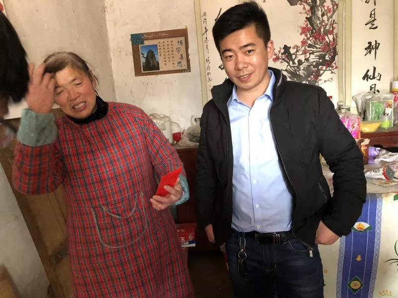 单县商会善行助家乡,爱心暖夕阳