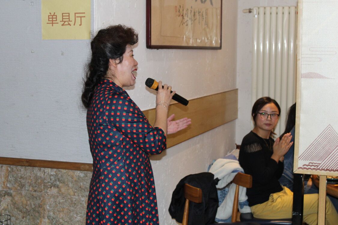 青岛单县商会重阳节举办敬老爱老 联谊活动