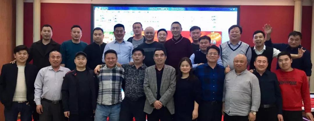 曹会长一行应邀参加西区小组座谈会活动