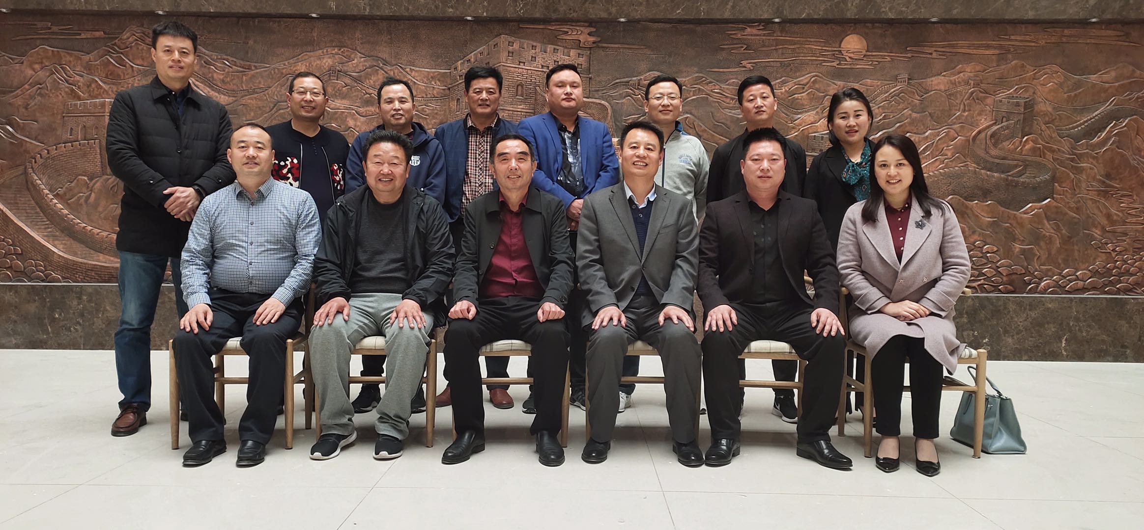 月是故乡明    情是家乡浓 