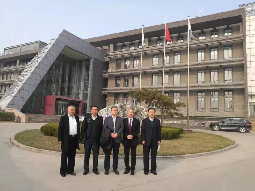 单县政协副主席、工商联主席吴基因一行走访考察青岛单县商会企业 