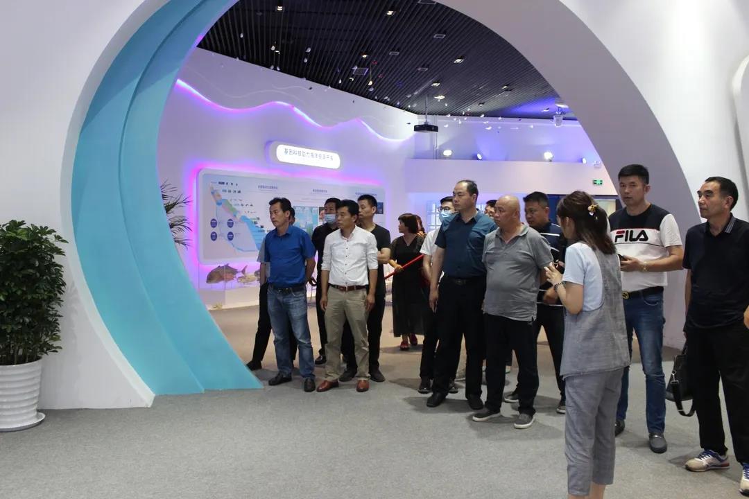 庆祝建党九十九周年 青岛单县商会召开党支部会议  